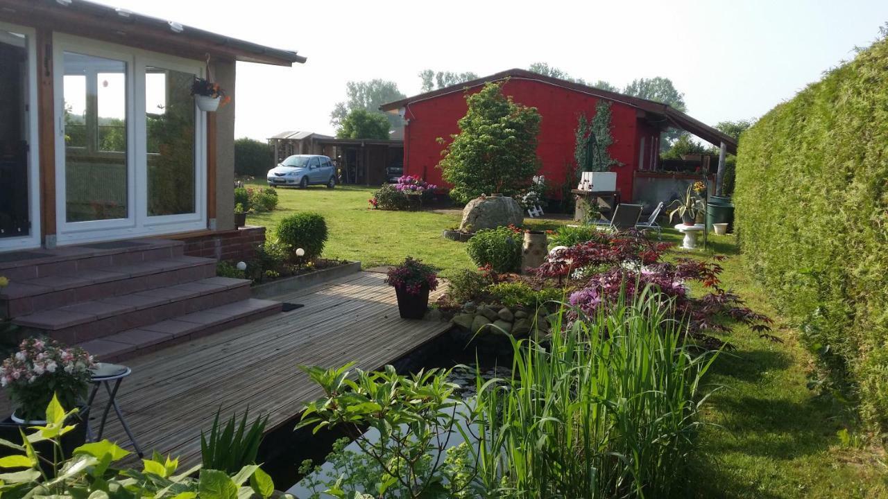 Ferienhaus Storchenweg Mahlzow Bagian luar foto