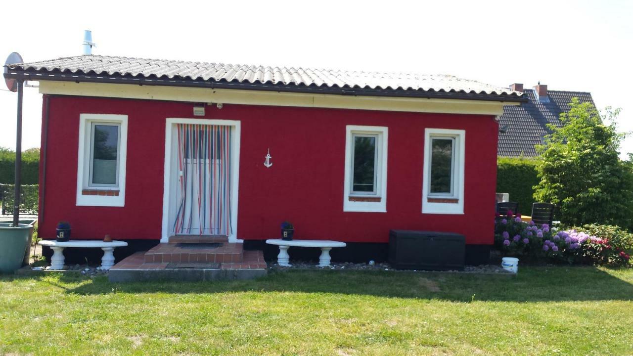 Ferienhaus Storchenweg Mahlzow Bagian luar foto